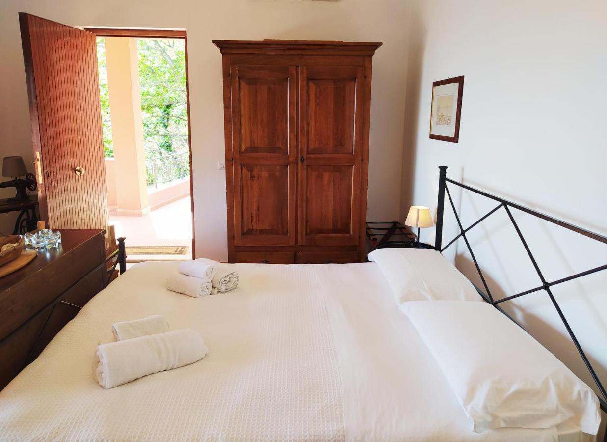 Villa Vittorio - Splendid panoramic sea view terrace Taormina Esterno foto